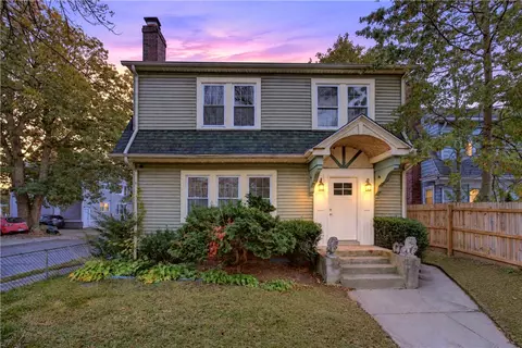162 Verndale Ave, Providence, RI 02905