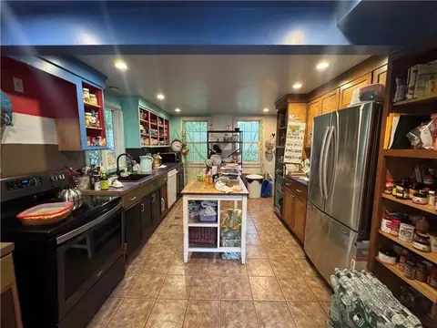 Kitchen - 803 Main St, Warren, RI 02885 photo 1 of 3
