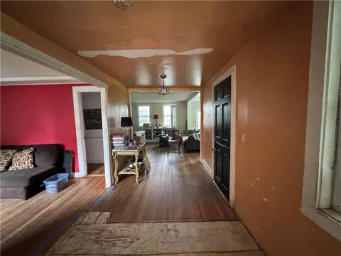Entry Way - 803 Main St, Warren, RI 02885 photo 1 of 5