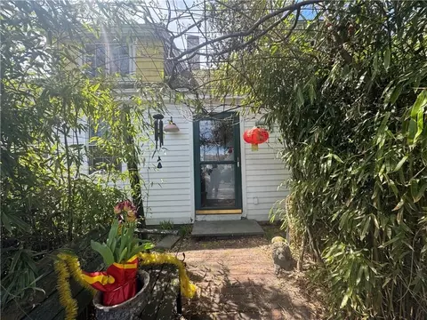 Exterior - 803 Main St, Warren, RI 02885 photo 4 of 10