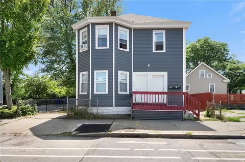 346 Douglas Ave, Providence, RI 02908