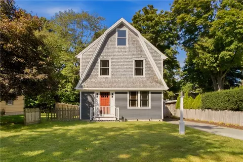 22 Bernard Ave, Barrington, RI 02806
