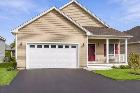 9 Abigale Ct, Coventry, RI 02816
