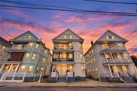 228 Saratoga St, Providence, RI 02905