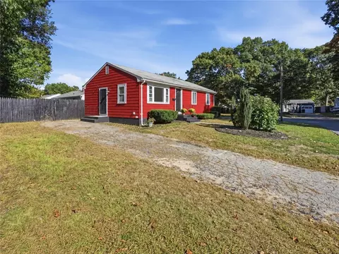Exterior - 165 Adrian St, Warwick, RI 02886 photo 3 of 3