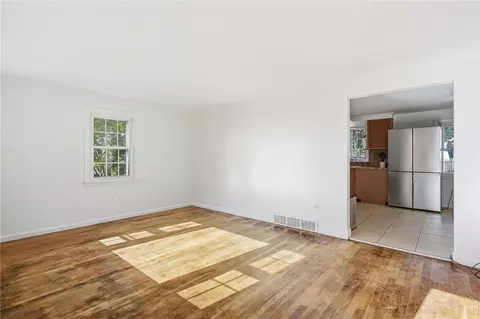 Living - 165 Adrian St, Warwick, RI 02886 photo 3 of 5