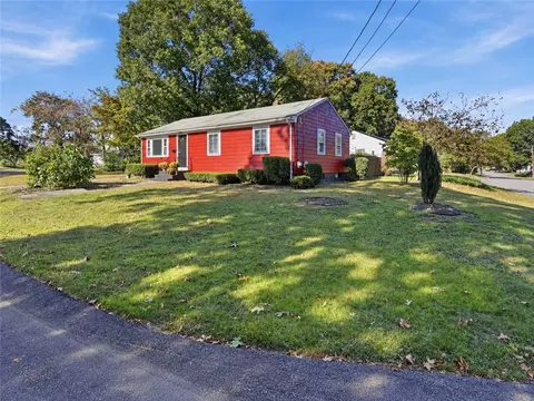 Exterior - 165 Adrian St, Warwick, RI 02886 photo 2 of 3