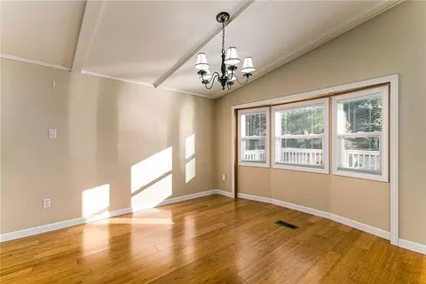 Living - 87 Wright Way, Coventry, RI 02816 photo 2 of 2