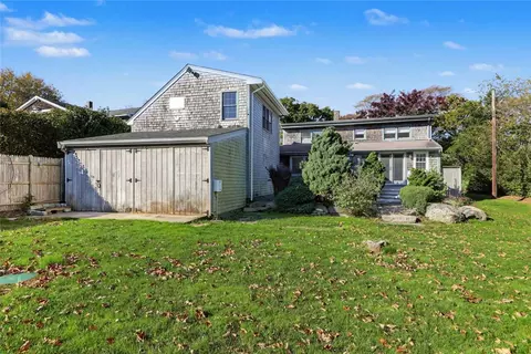 Exterior - 14 Old Main Rd, Little Compton, RI 02837 photo 9 of 9