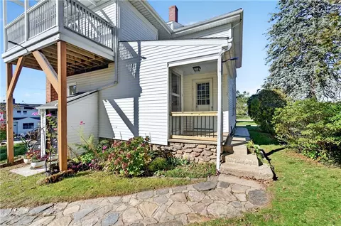 Exterior - 69 School St, Westerly, RI 02891 photo 6 of 9