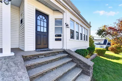 Exterior - 69 School St, Westerly, RI 02891 photo 3 of 9