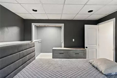 Bedroom - 77 Evergreen Rd, Glocester, RI 02814 photo 9 of 9