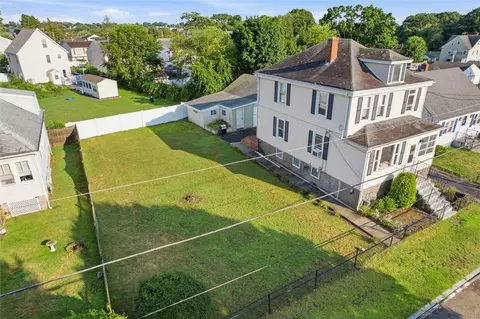146 Bentley St, East Providence, RI 02914