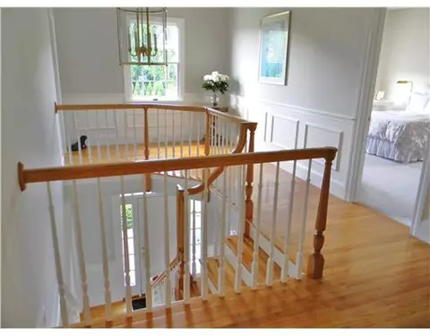8 Jacobs Point Rd, Warren, RI 02885 photo 10