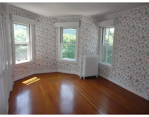 51 Elm St, Westerly, RI 02891 photo 10