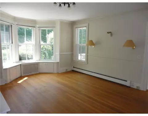 51 Elm St, Westerly, RI 02891 photo 7