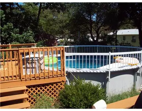71 Carnation Dr, Warwick, RI 02886 photo 8