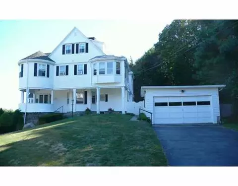 7 Everett Ave, Westerly, RI 02891 photo 1