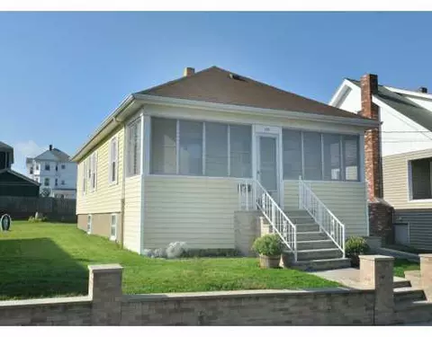 455 Charles St, Fall River, MA 02724 photo 1