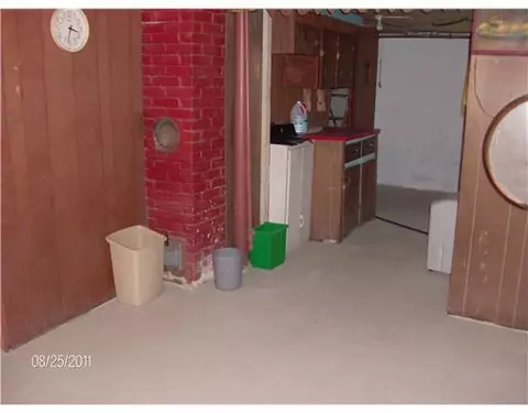 455 Charles St, Fall River, MA 02724 photo 16
