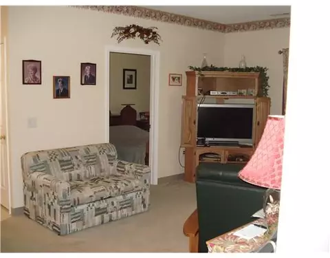 94 Mill St #202, Woonsocket, RI 02895 photo 2