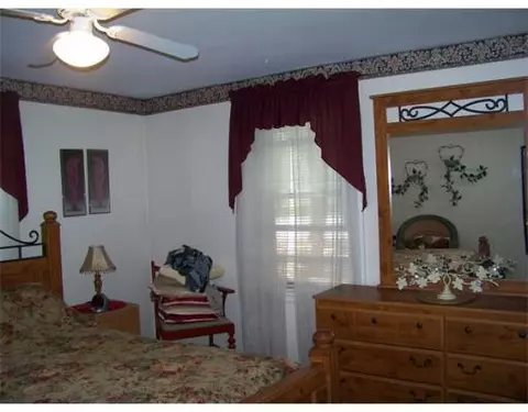 52 Pitas Ave, Attleboro, MA 02703 photo 11