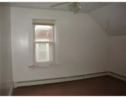 403 Wood Ave, Woonsocket, RI 02895 photo 6