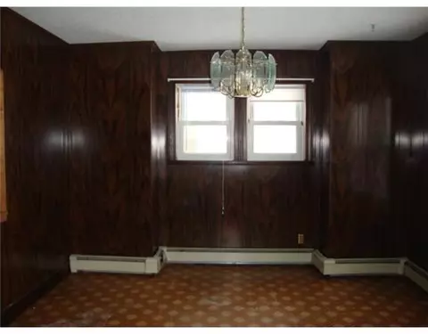 403 Wood Ave, Woonsocket, RI 02895 photo 3