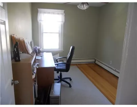 76 Fairfield Ave, Woonsocket, RI 02895 photo 11