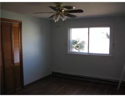 94 Armory Dr, Warwick, RI 02886 photo 8