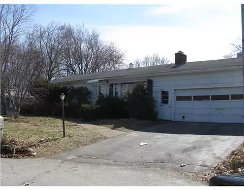 94 Armory Dr, Warwick, RI 02886 photo 1