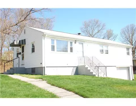 73 Roberta Ave, Woonsocket, RI 02895 photo 1
