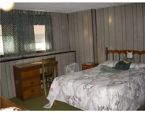 315 Grandview Ave, Woonsocket, RI 02895 photo 5
