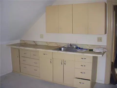 407 Winter St, Woonsocket, RI 02895 photo 13