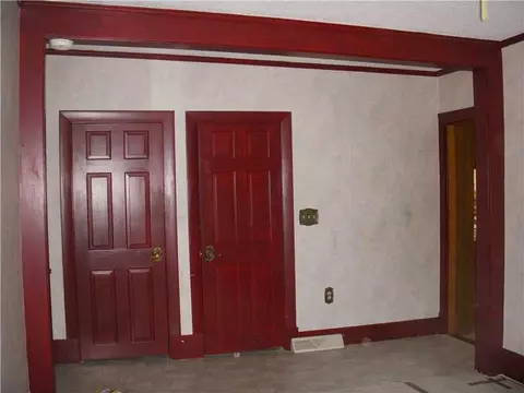 407 Winter St, Woonsocket, RI 02895 photo 4