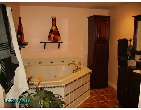 615 Camp Dixie Rd, Pascoag, RI 02859 photo 10