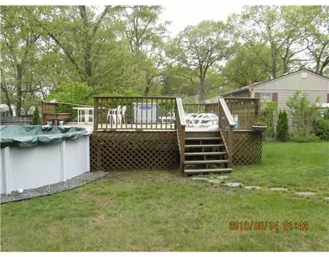 96 Haswill St, Warwick, RI 02889 photo 7
