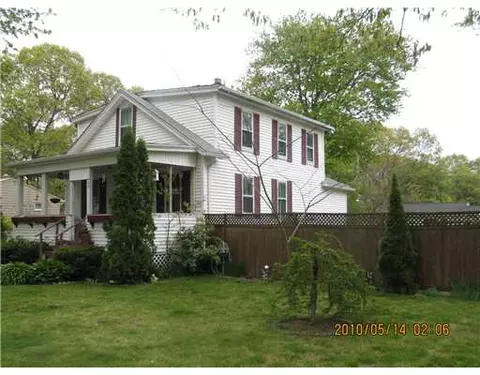 96 Haswill St, Warwick, RI 02889 photo 2