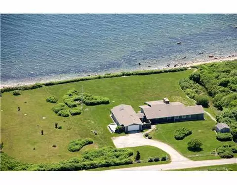 59 Beach Dr, Little Compton, RI 02837 photo 4