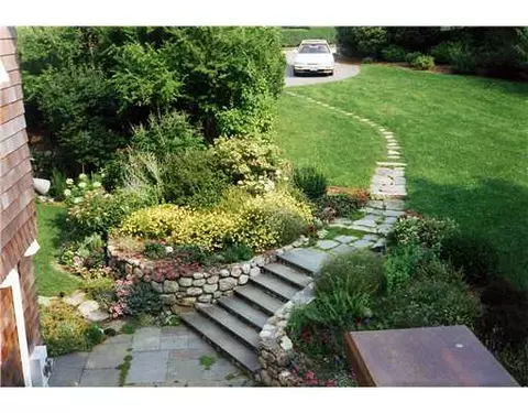 2 Niantic Ave, Westerly, RI 02891 photo 12