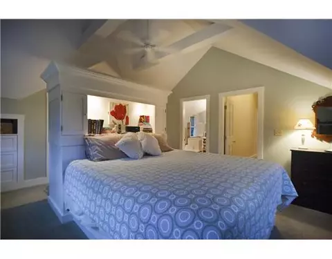 1256 Wapping Rd, Middletown, RI 02842 photo 6