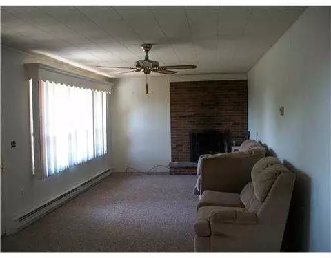 257 Shore Rd, Westerly, RI 02891 photo 4