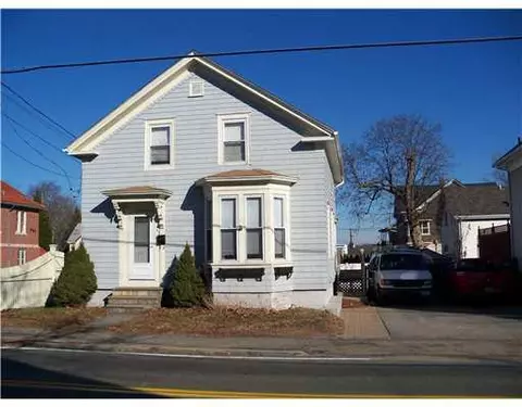228 Main St, Warren, RI 02885 photo 4