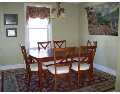 228 Main St, Warren, RI 02885 photo 6