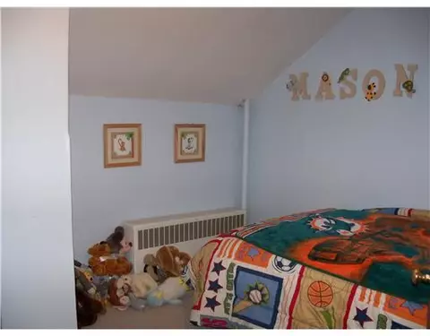 228 Main St, Warren, RI 02885 photo 7