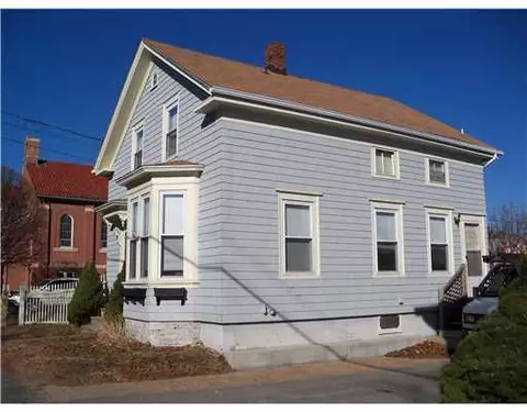 228 Main St, Warren, RI 02885 photo 1