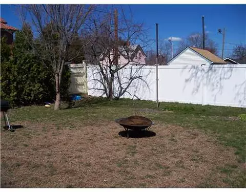 228 Main St, Warren, RI 02885 photo 9