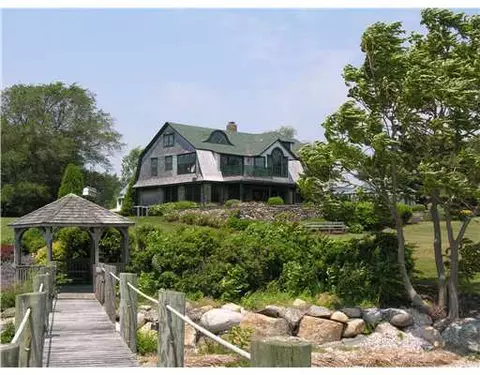 4 Stonegate Rd, Warren, RI 02885 photo 1