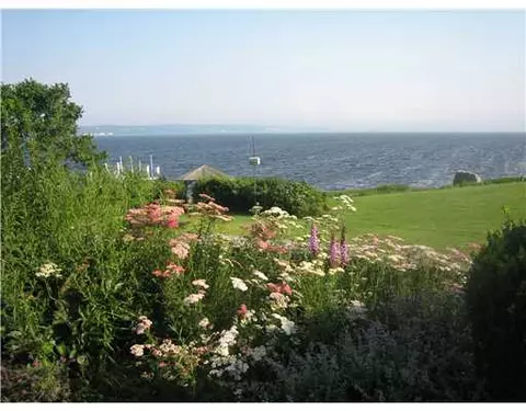 4 Stonegate Rd, Warren, RI 02885 photo 4