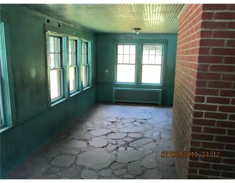 135 S Killingly Rd, Foster, RI 02825 photo 12